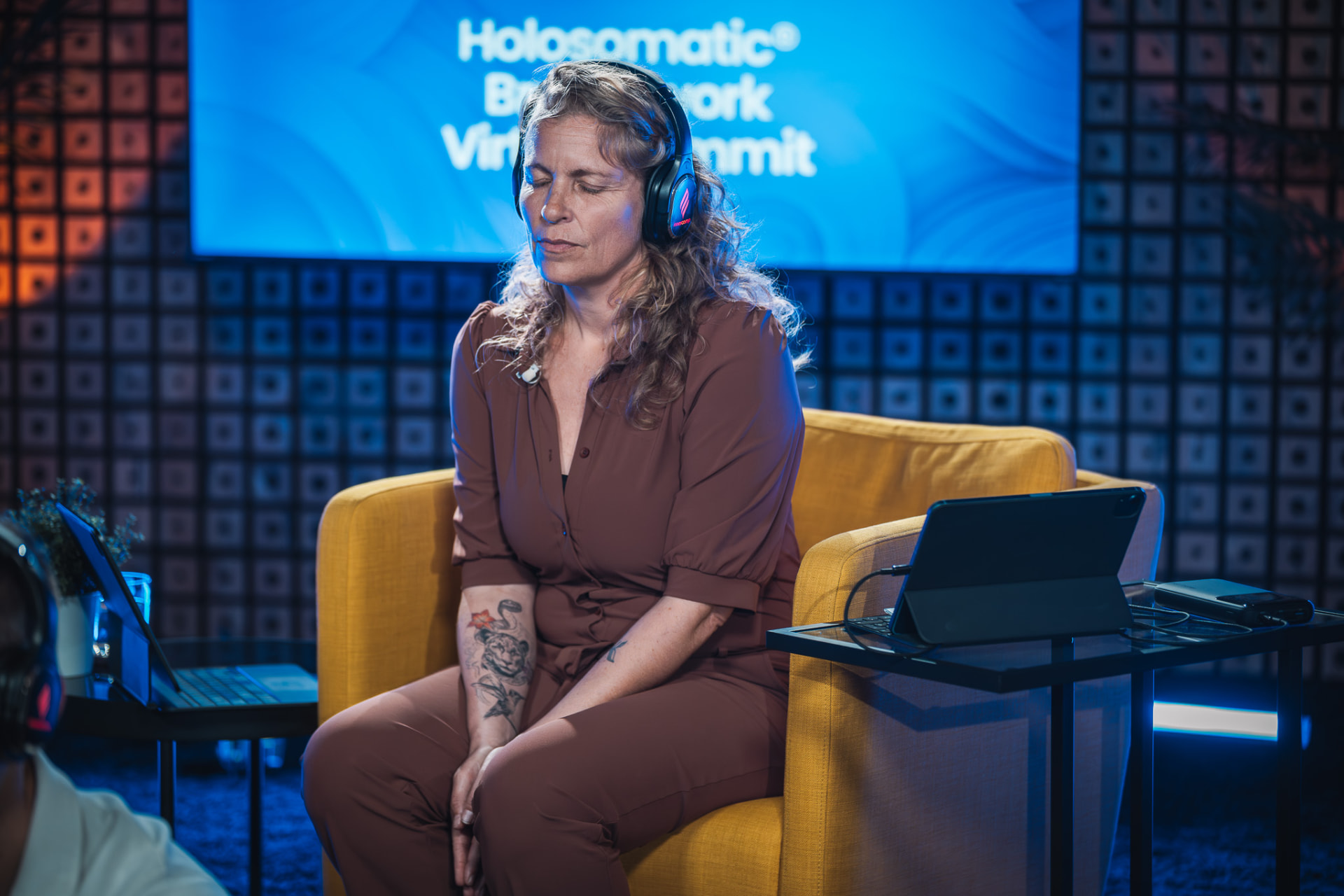 Marjolein in the studio during a previous virtual summit