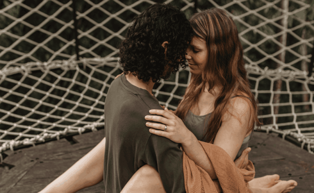 The cosmic orgasm: how to raise the Kundalini energy