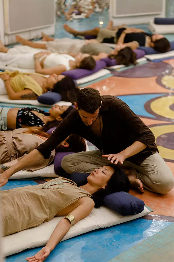 Formación Facilitadores de Breathwork