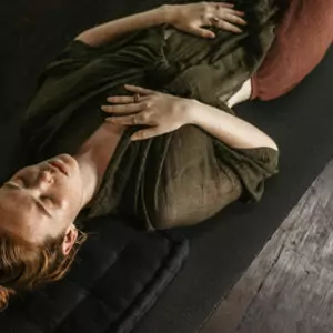 (BODY) De-armouring to rebuild your body-mind connection