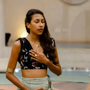 (BODY) Healing the Broken Heart: Bodywork for Emotional Dearmoring
