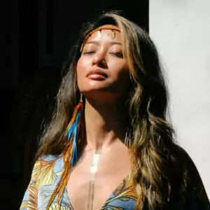 (BREATH) Breath of Illumination: Gaining Insight and Clarity with the Full Moon